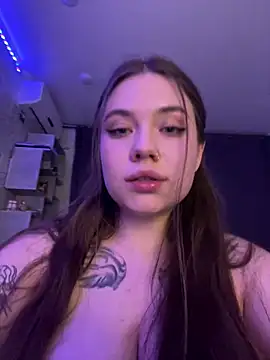 Vikki toriya online show from March 21, 2025, 10:39 pm