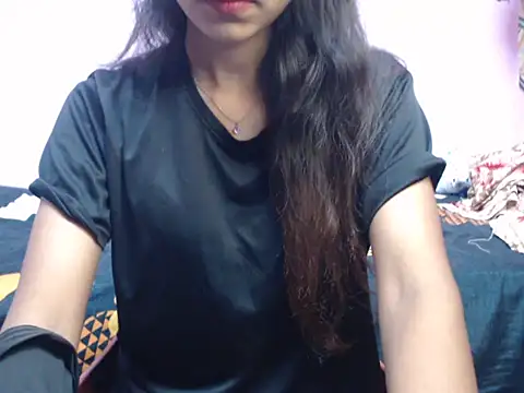 Angel kiyara online show from September 9, 2025, 5:44 pm