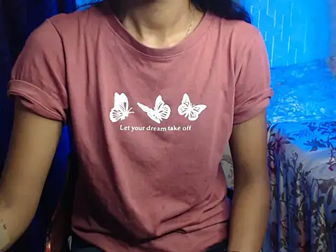 Snapshot of Angel_kiyara chatting on June 19, 2026, 7:47 am Angel kiyara online show from June 19, 2026, 7:47 am
