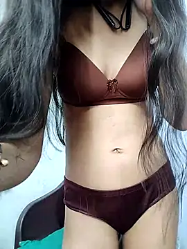 Snapshot of Kiritika_1 chatting on February 28, 2026, 2:33 am Kiritika 1 online show from February 28, 2026, 2:33 am