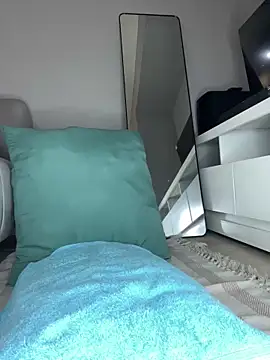 Kinkyy  online show from March 1, 2026, 1:33 pm