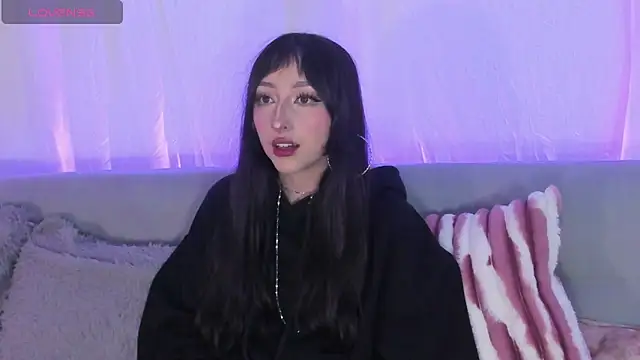 Snapshot of v1cky_ chatting on June 7, 2026, 10:26 pm v1cky online show from June 7, 2026, 10:26 pm