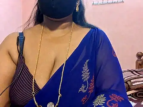 Snapshot of Pallavi-sri chatting on January 12, 2026, 5:47 am Pallavi-sri online show from January 12, 2026, 5:47 am