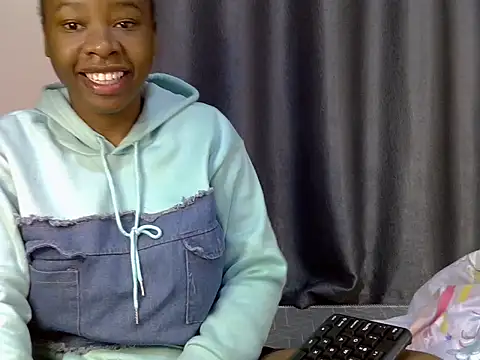 Novah  online show from July 7, 2026, 4:43 pm