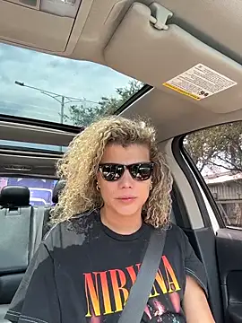 Georgiafox online show from September 25, 2025, 3:18 pm