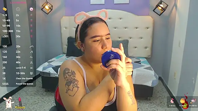 Kathiasaints online show from October 25, 2025, 7:47 pm