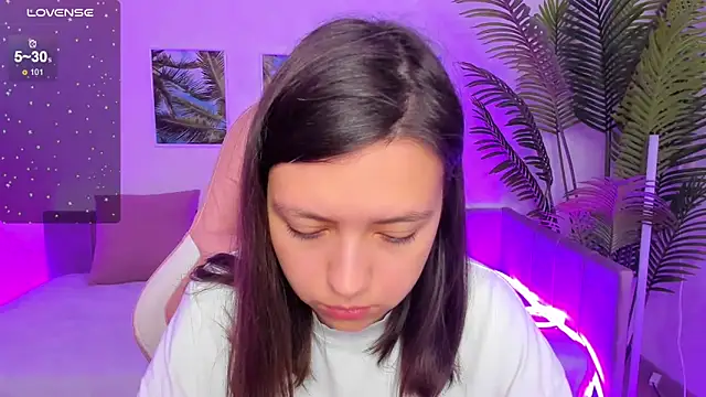 Snapshot of Lina_Brownie chatting on October 4, 2025, 2:46 am Lina Brownie online show from October 4, 2025, 2:46 am