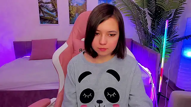 Snapshot of Lina_Brownie chatting on February 12, 2025, 2:03 am Lina Brownie online show from February 12, 2025, 2:03 am