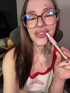 fuckdoll 18 online show from February 18, 2026, 3:08 pm