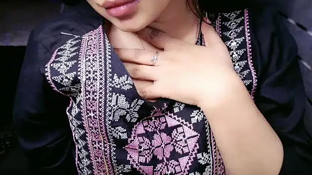 Spice-Summi online show from March 20, 2026, 11:11 am