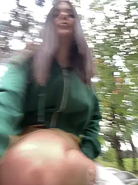 Snapshot of little-natt chatting on February 2, 2025, 9:13 pm little-natt online show from February 2, 2025, 9:13 pm