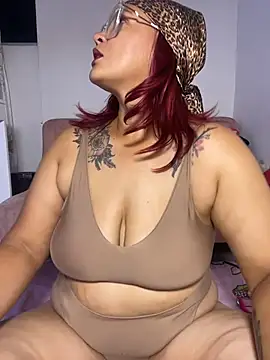 keirabbw online show from June 23, 2026, 12:52 am