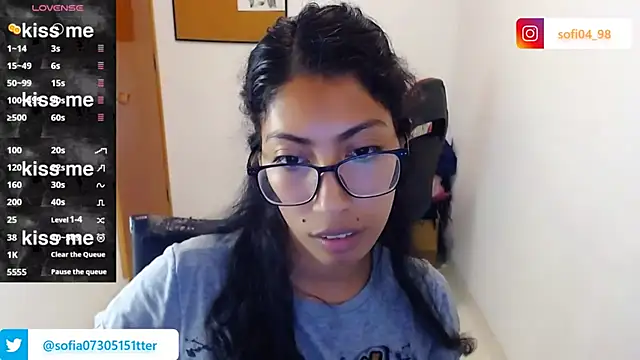 Snapshot of sofia_rosse4 chatting on July 2, 2026, 2:23 am sofia rosse4 online show from July 2, 2026, 2:23 am