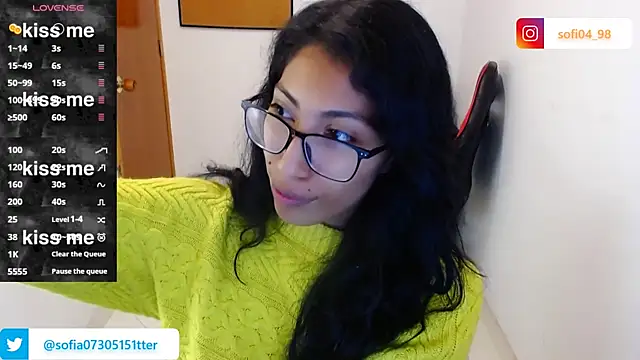 Snapshot of sofia_rosse4 chatting on June 27, 2026, 2:28 am sofia rosse4 online show from June 27, 2026, 2:28 am