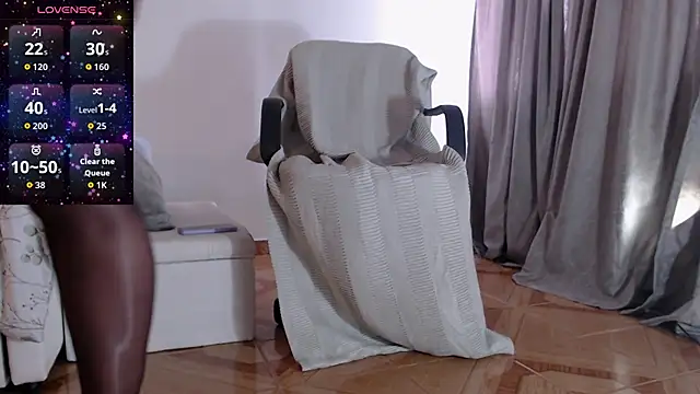 ana bella1 online show from October 31, 2025, 7:32 pm