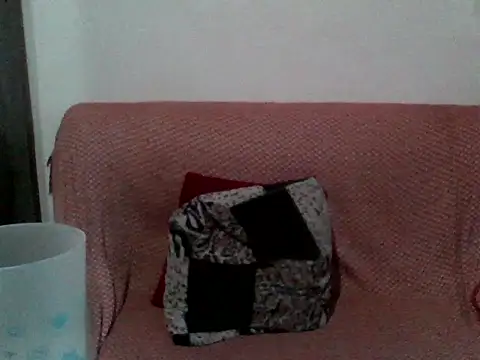  mscassie online show from October 4, 2025, 8:27 am