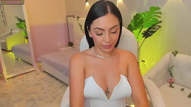 Snapshot of yourmagic_venus chatting on June 29, 2026, 1:55 pm yourmagic venus online show from June 29, 2026, 1:55 pm