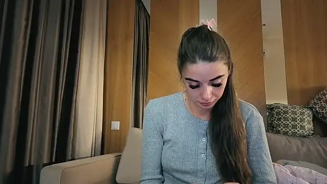 Snapshot of your_bunnygirl chatting on October 3, 2025, 7:48 pm your bunnygirl online show from October 3, 2025, 7:48 pm