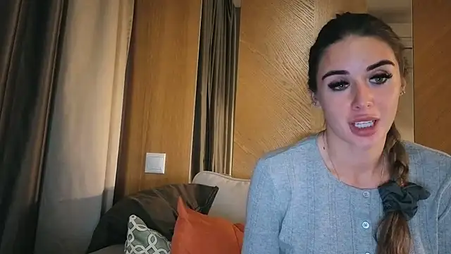 Snapshot of your_bunnygirl chatting on October 1, 2025, 8:57 pm your bunnygirl online show from October 1, 2025, 8:57 pm