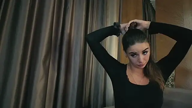 Snapshot of your_bunnygirl chatting on October 9, 2025, 7:53 am your bunnygirl online show from October 9, 2025, 7:53 am