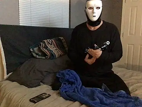 Cummerforyouu2 online show from February 8, 2025, 6:33 am