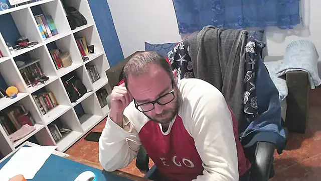 ravingr4d4 online show from December 2, 2025, 12:22 am