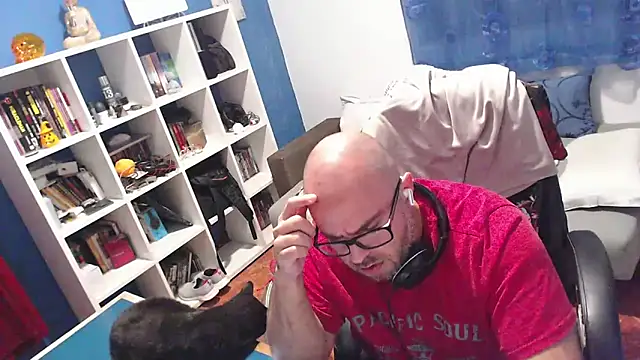 ravingr4d4 online show from October 15, 2025, 10:40 pm