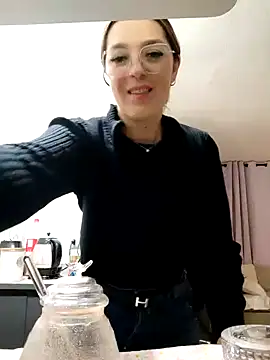 Daniela77771 online show from April 10, 2026, 11:45 pm