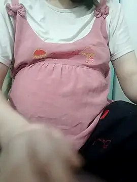 SweetGirl2k2 online show from April 6, 2026, 1:23 am