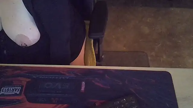 Silvia2277 online show from September 14, 2025, 12:16 pm