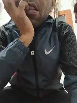 Mimo1402 online show from November 16, 2025, 5:50 pm