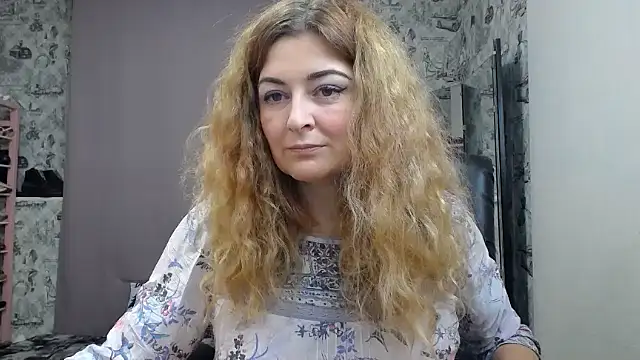 Helen1974 online show from January 30, 2025, 8:21 pm