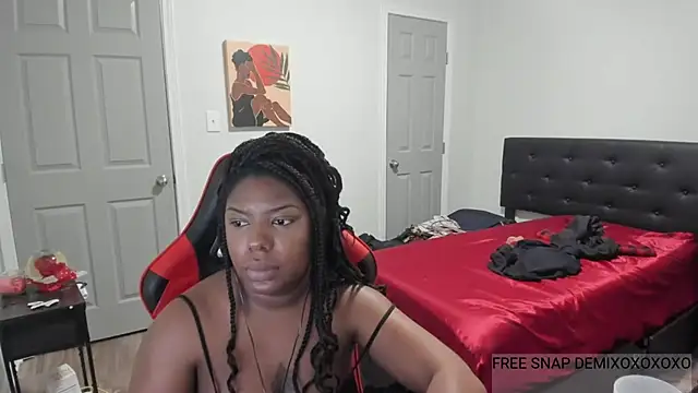 Snapshot of demi_xoxo chatting on December 27, 2024, 1:53 am demi xoxo online show from December 27, 2024, 1:53 am