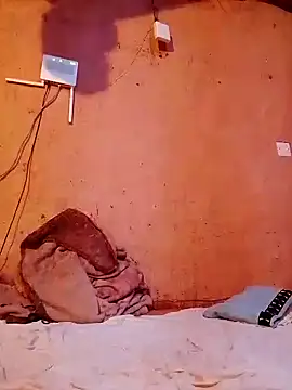 Snapshot of cute_naimah chatting on February 6, 2026, 6:15 pm cute naimah online show from February 6, 2026, 6:15 pm