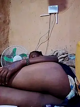 cute naimah online show from March 4, 2026, 6:59 pm