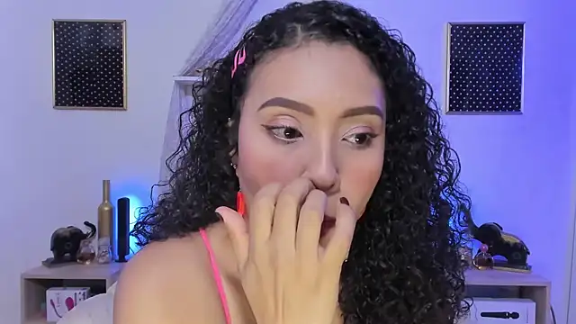 Zoe Gruber online show from October 9, 2025, 3:12 pm