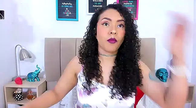 Zoe Gruber online show from March 16, 2025, 11:59 pm