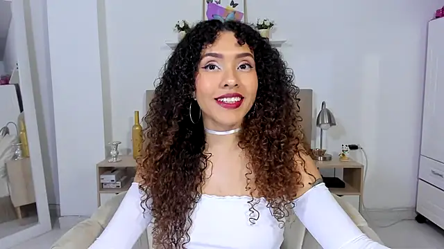 Zoe Gruber online show from June 2, 2026, 11:49 pm