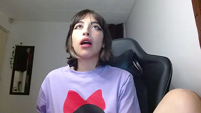 liisaxxx online show from December 24, 2024, 10:01 am