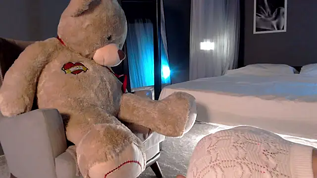 Snapshot of Dorothy_Meyer chatting on February 15, 2026, 7:57 pm Dorothy Meyer online show from February 15, 2026, 7:57 pm