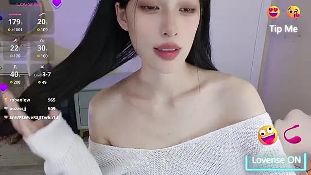 Aurora 99 online show from December 31, 2024, 1:08 pm