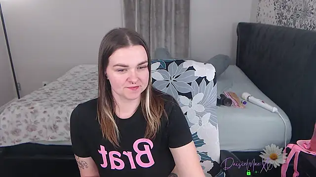 DaisieMaeXO online show from April 16, 2026, 11:51 pm