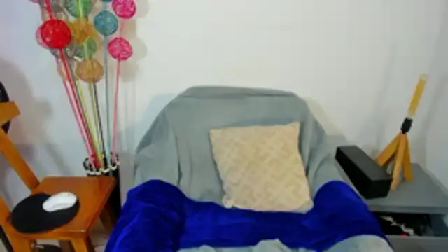 Snapshot of helena_copper_ chatting on May 7, 2026, 5:55 am helena copper online show from May 7, 2026, 5:55 am