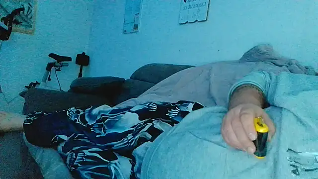 Snapshot of pimmelmann3 chatting on May 11, 2026, 5:43 pm pimmelmann3 online show from May 11, 2026, 5:43 pm