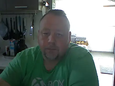 Snapshot of pimmelmann3 chatting on April 18, 2026, 9:44 am pimmelmann3 online show from April 18, 2026, 9:44 am