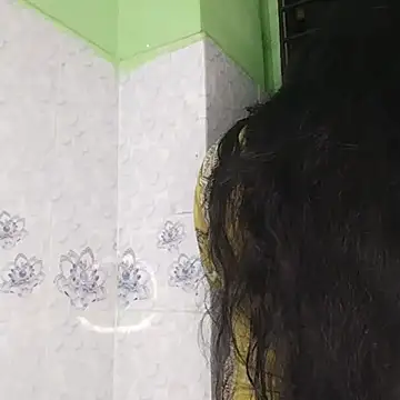 Snapshot of Kotha_-Moni chatting on October 21, 2025, 12:37 pm Kotha -Moni online show from October 21, 2025, 12:37 pm