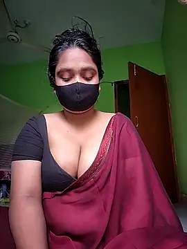 Snapshot of Kotha_-Moni chatting on February 16, 2026, 2:43 am Kotha -Moni online show from February 16, 2026, 2:43 am