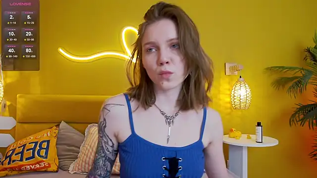 lessysweety online show from September 24, 2025, 3:13 am