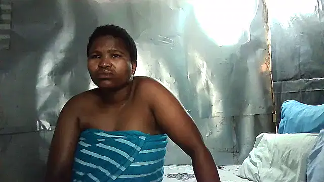 Cutegood2 online show from November 7, 2025, 8:08 am