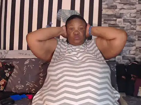 BigHotMatureXx online show from September 18, 2025, 9:12 am